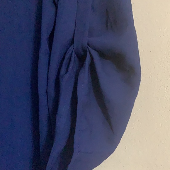 Nikimoto Navy Blue Top with Details Sz. Large - Picture 3 of 6